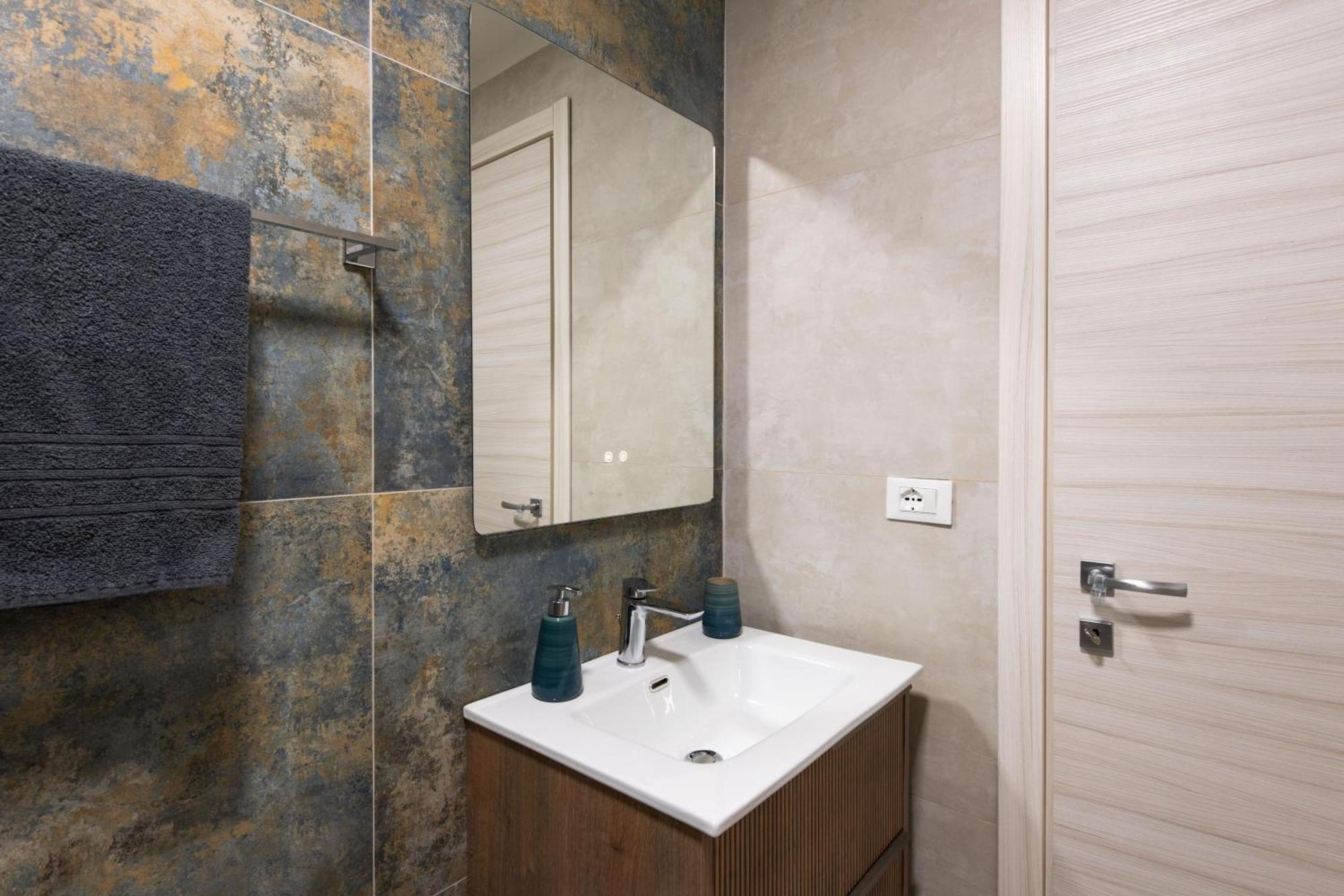 Villareale Flat - Palermo City Center Free Parking Εξωτερικό φωτογραφία
